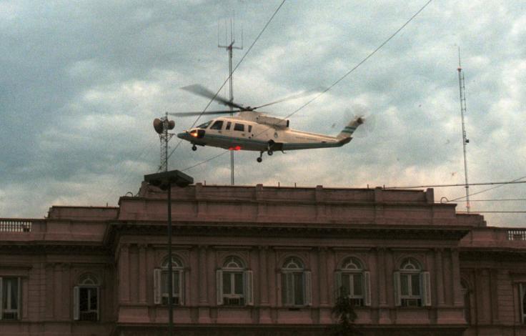 2001 helicoptero-delarua